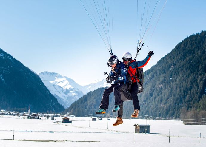 Tandem Paragliding | Sommer & Winter